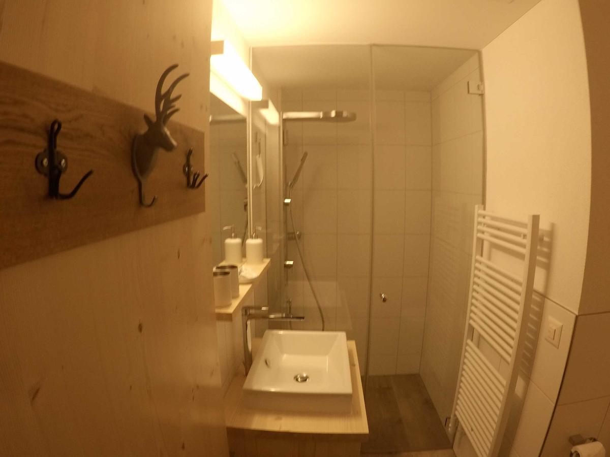 Haus Baracca Lägenhet Vella Exteriör bild