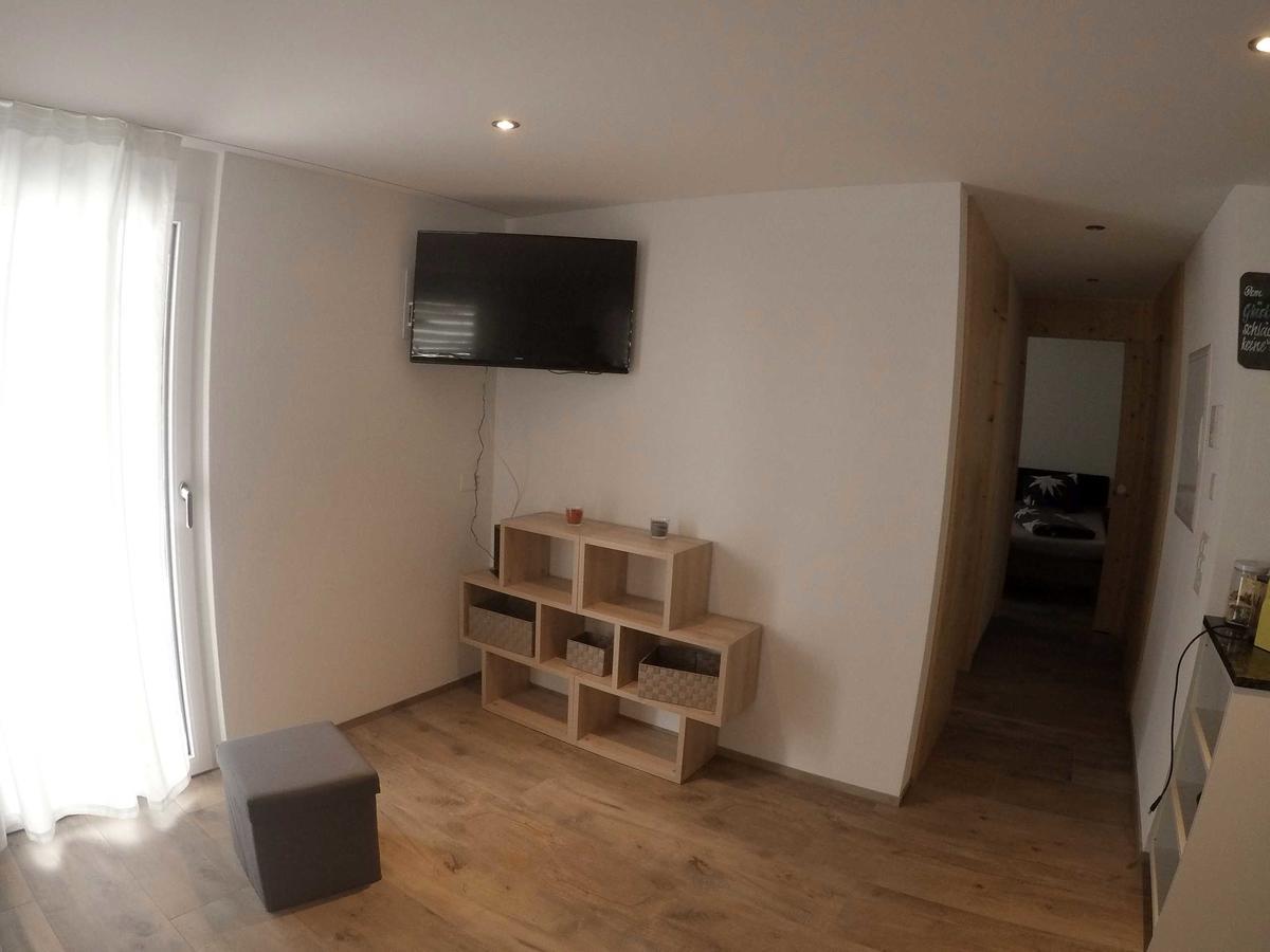 Haus Baracca Lägenhet Vella Exteriör bild