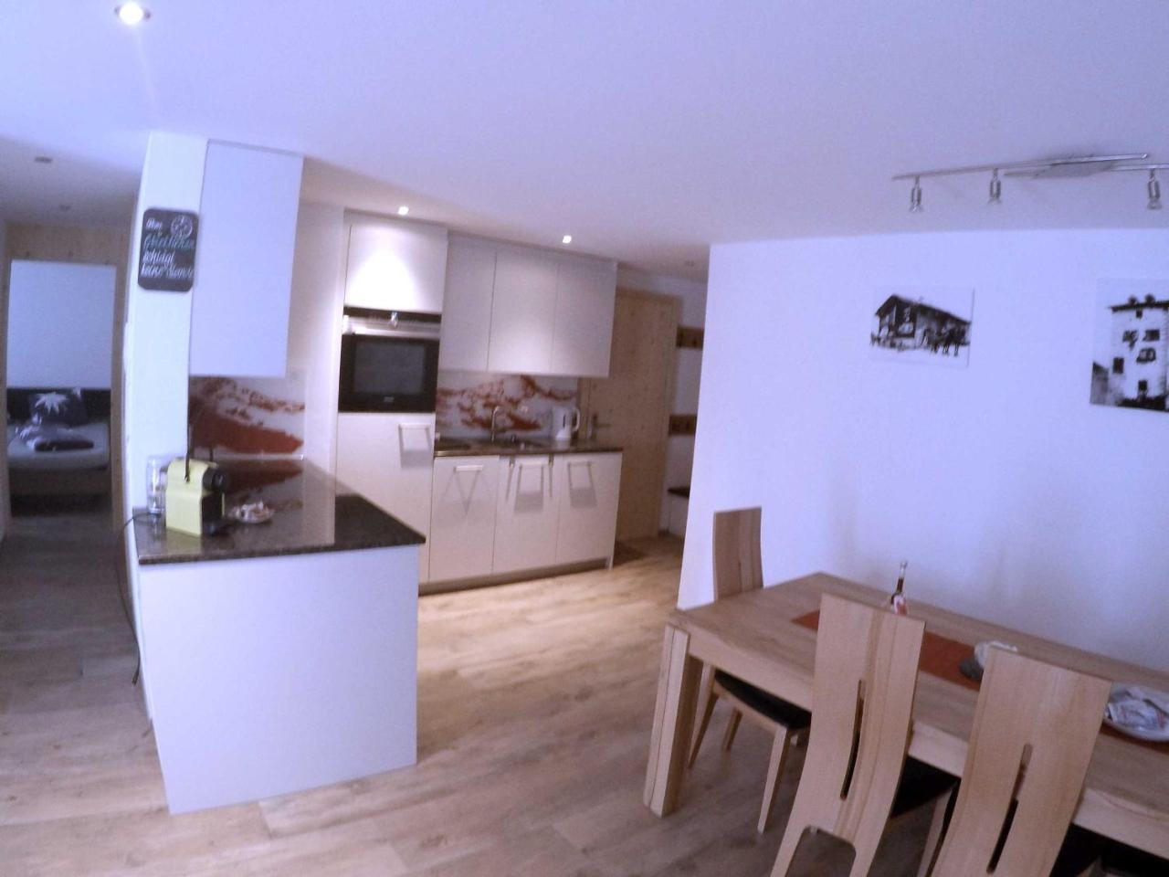 Haus Baracca Lägenhet Vella Exteriör bild