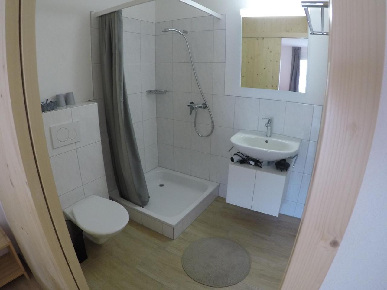 Haus Baracca Lägenhet Vella Exteriör bild