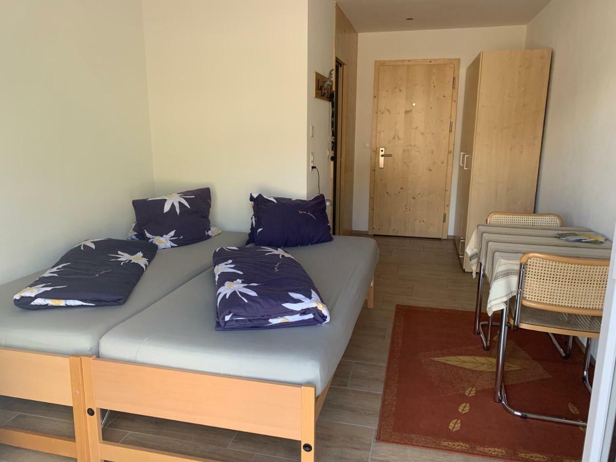 Haus Baracca Lägenhet Vella Exteriör bild