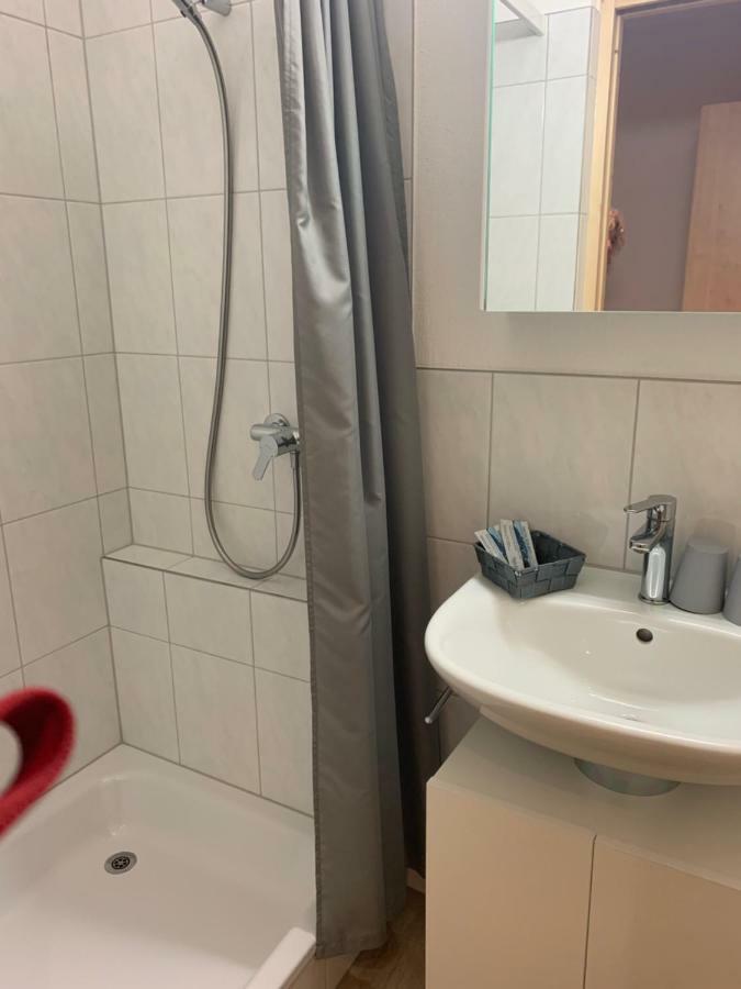 Haus Baracca Lägenhet Vella Exteriör bild